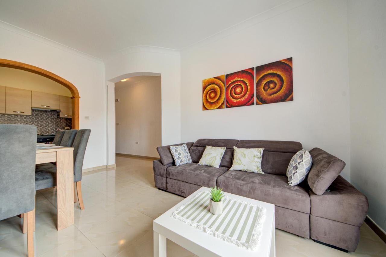 Don Rua Court 3 Bedroom Apartments By Shortletsmalta Sliema Esterno foto