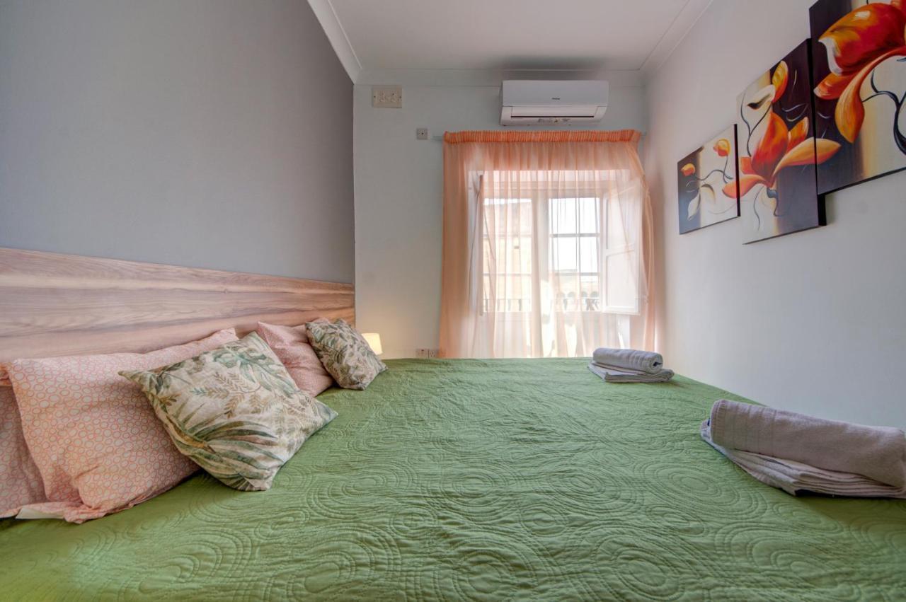 Don Rua Court 3 Bedroom Apartments By Shortletsmalta Sliema Esterno foto