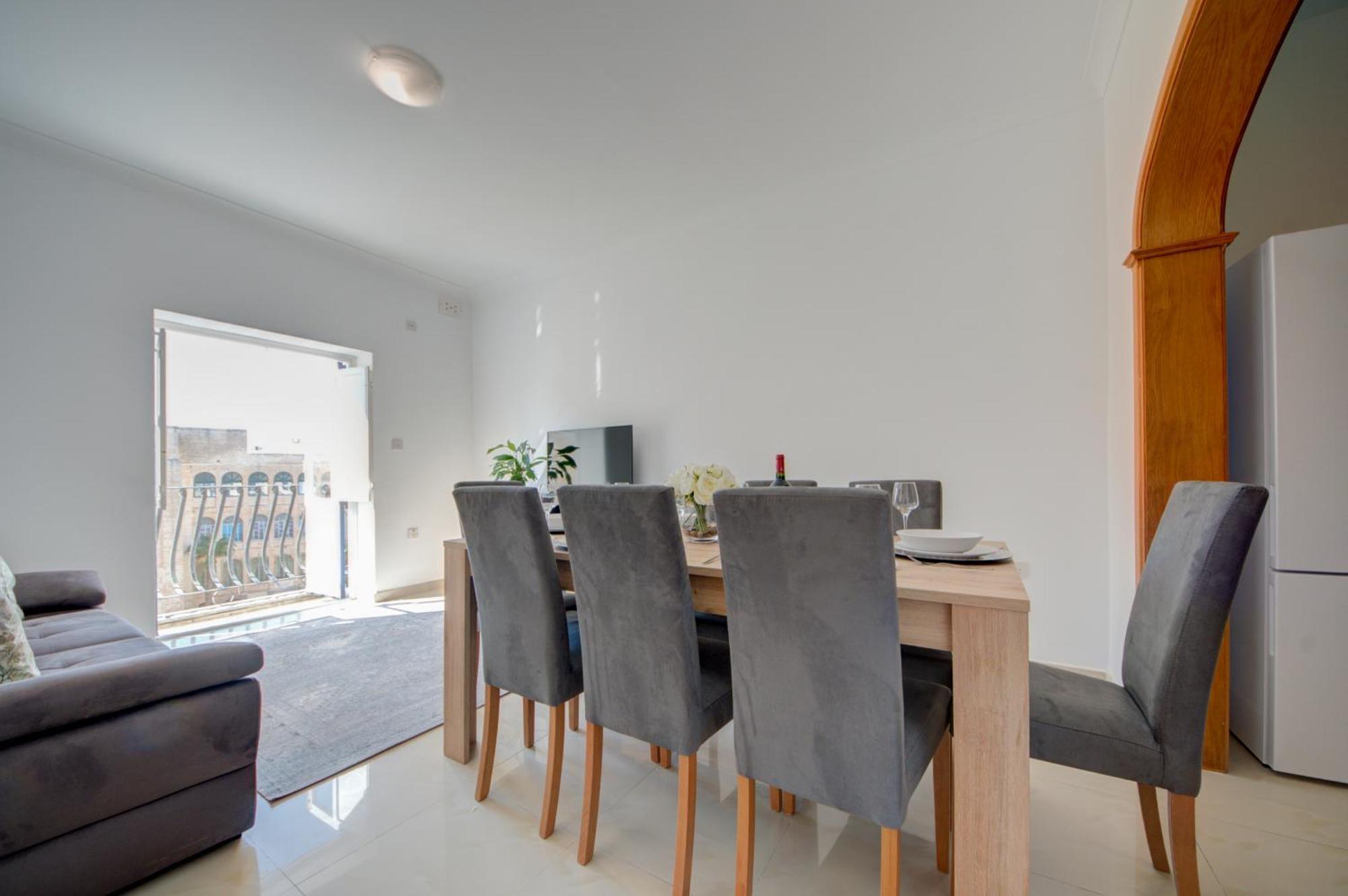 Don Rua Court 3 Bedroom Apartments By Shortletsmalta Sliema Esterno foto