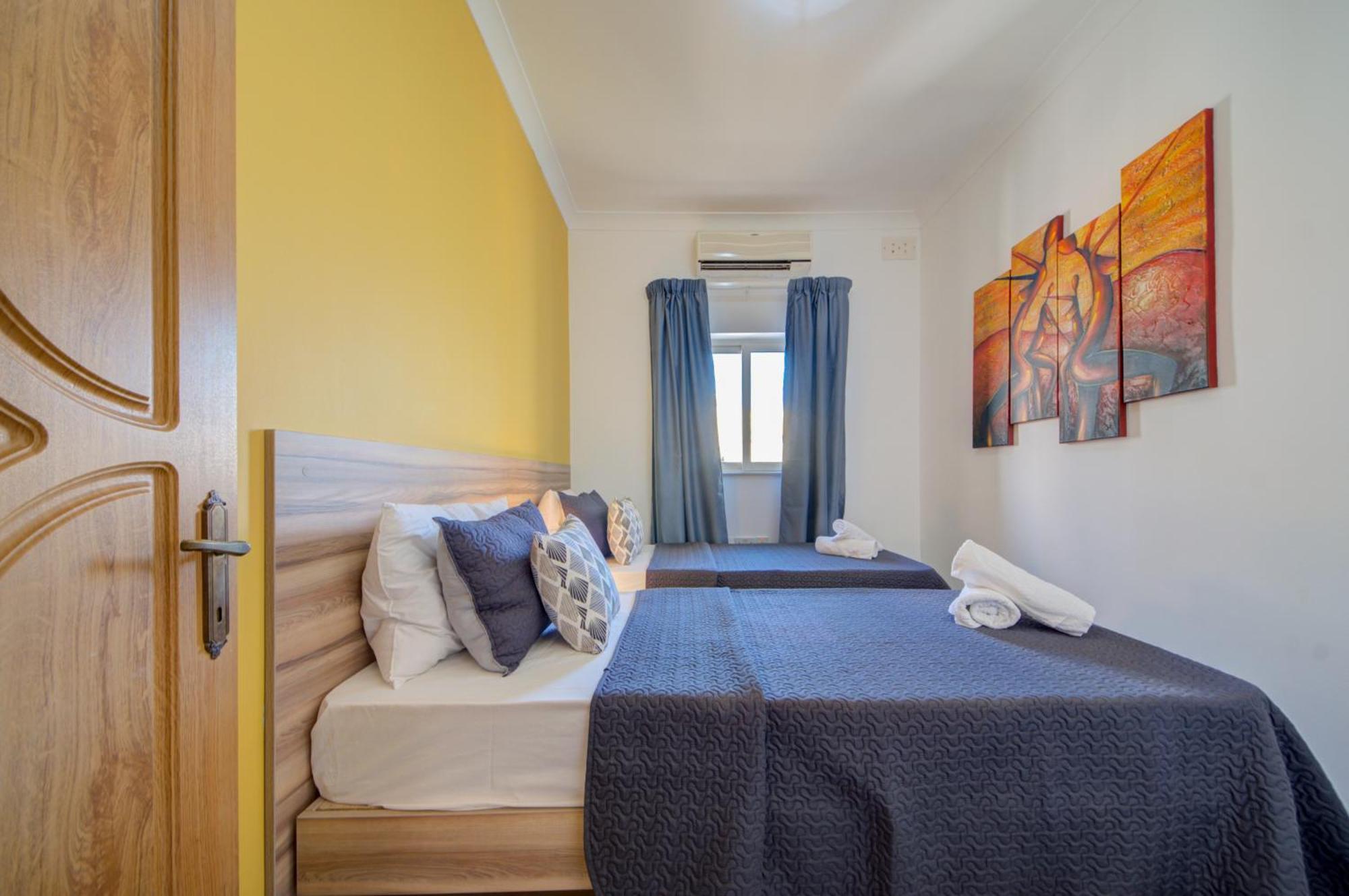 Don Rua Court 3 Bedroom Apartments By Shortletsmalta Sliema Esterno foto