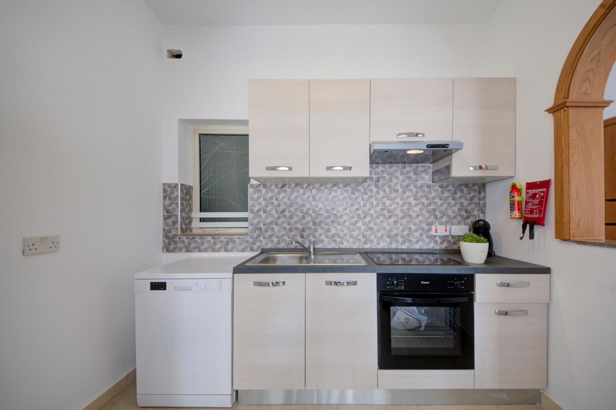 Don Rua Court 3 Bedroom Apartments By Shortletsmalta Sliema Esterno foto