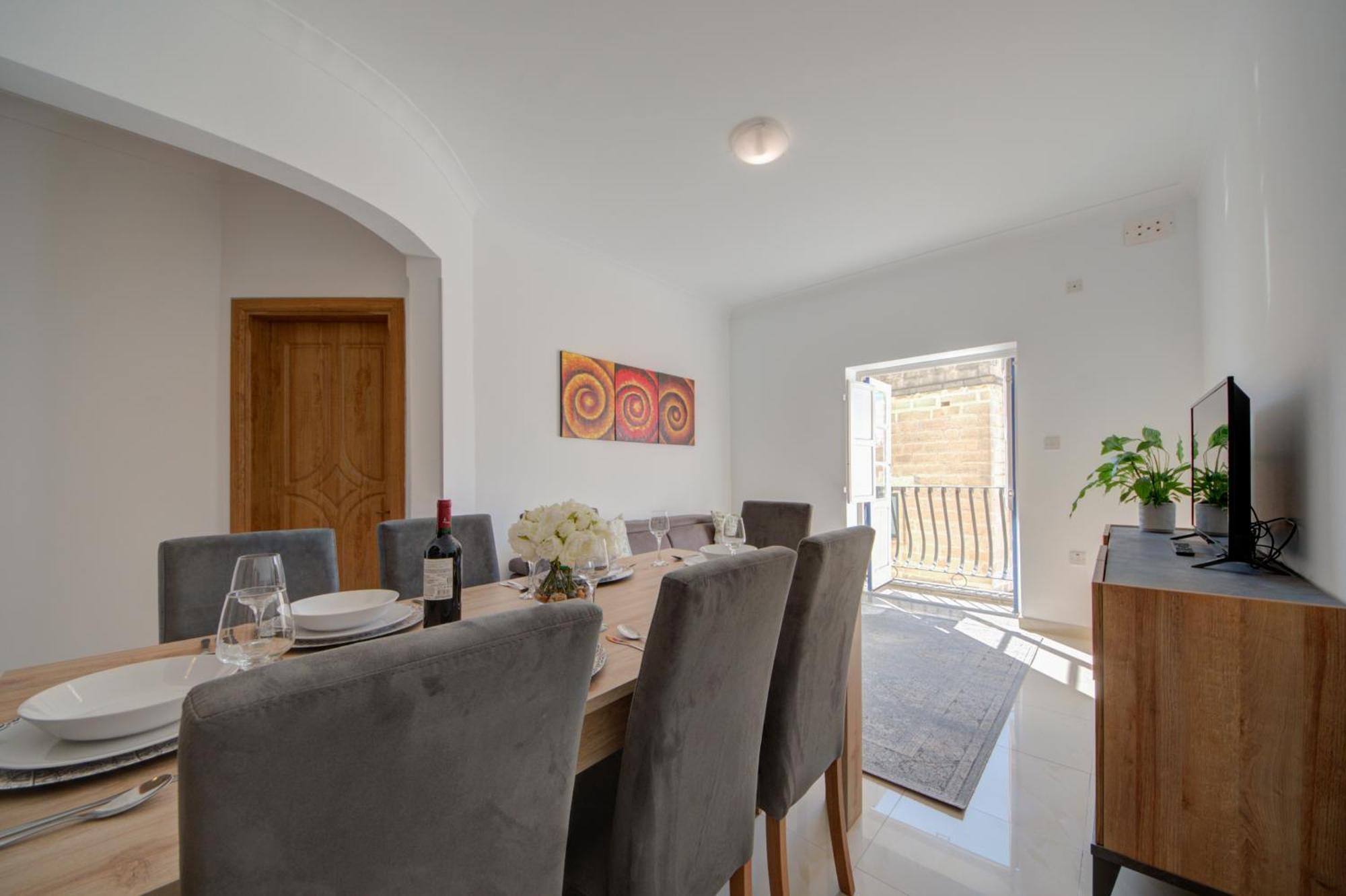 Don Rua Court 3 Bedroom Apartments By Shortletsmalta Sliema Esterno foto